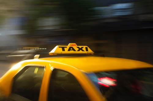 Nieuczciwi taksówkarze
